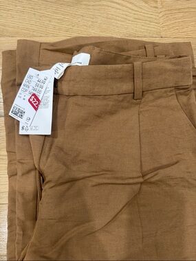 H&M Wide-Leg Trousers in Brown